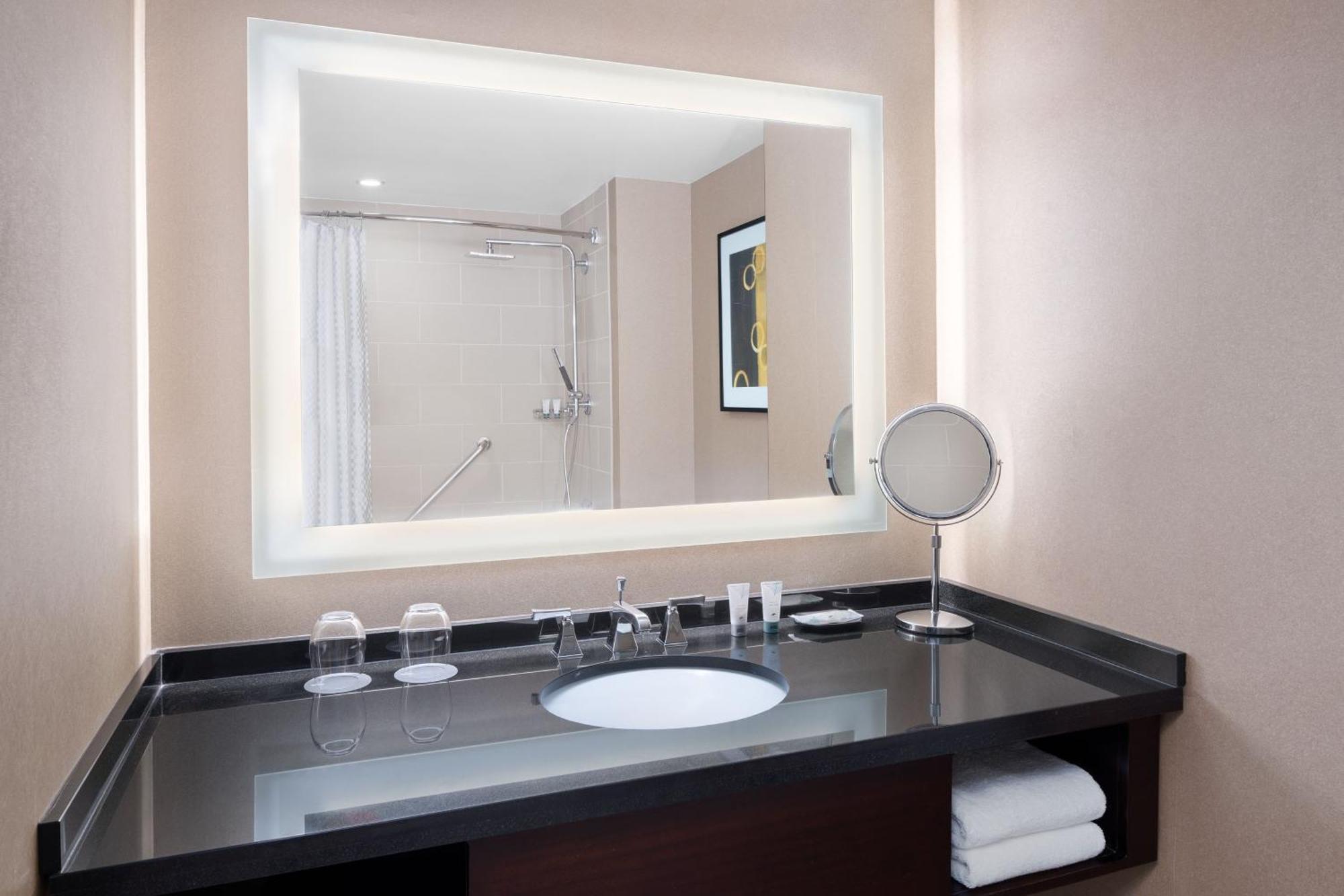 The Westin Baltimore Washington Airport - BWI Линтикъм Екстериор снимка